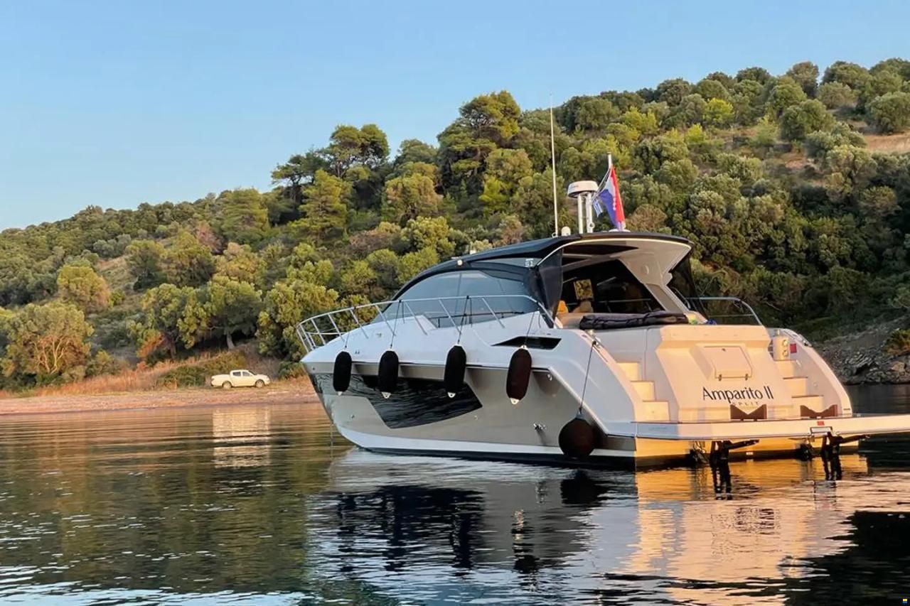Azimut Atlantis 51