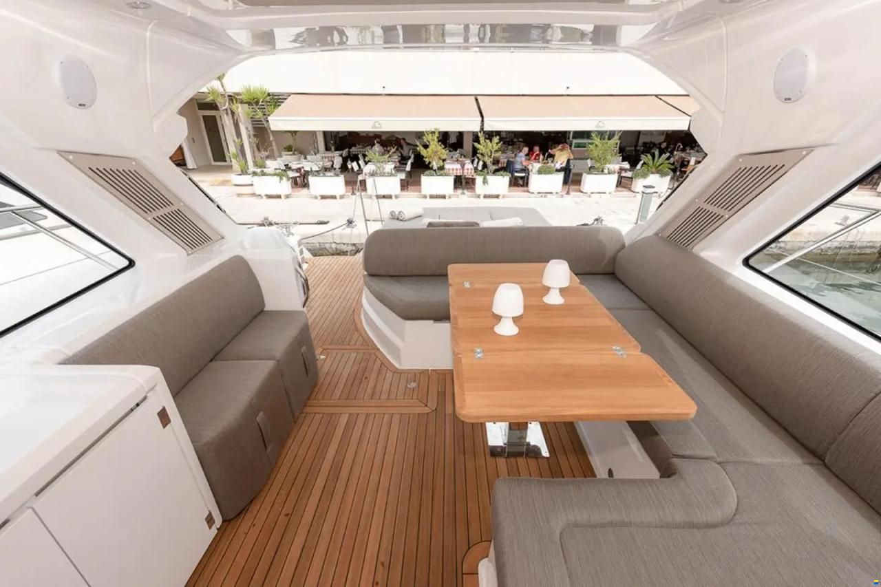 Azimut Atlantis 51