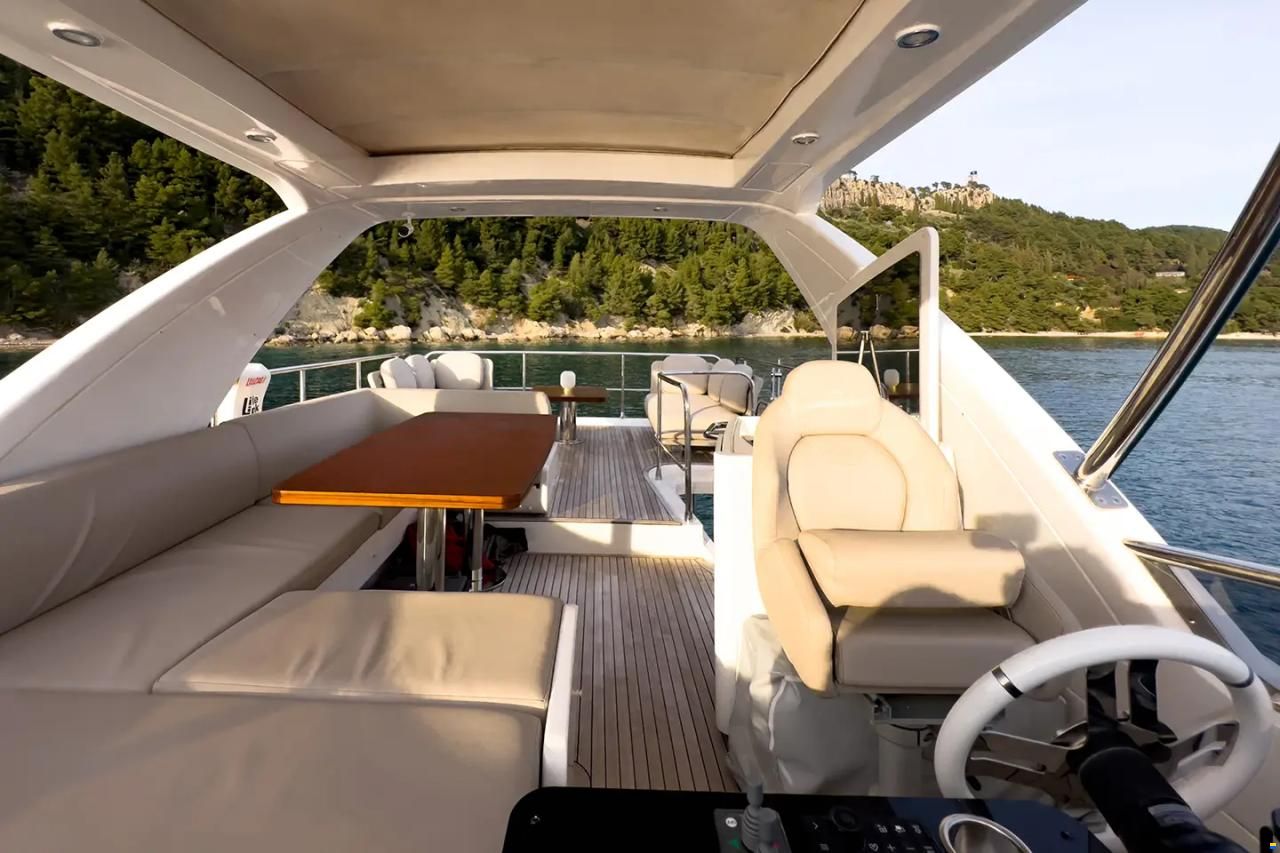 Azimut Fly 55