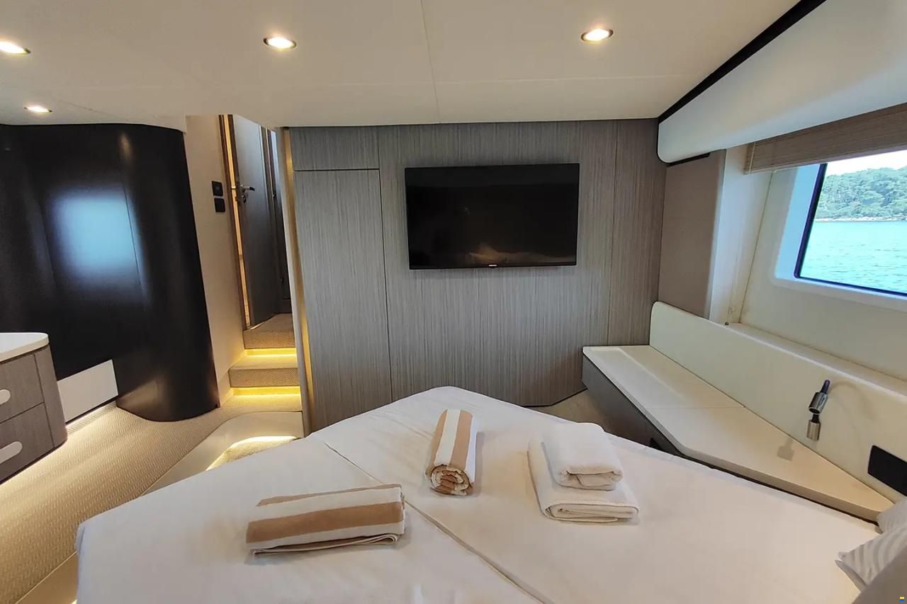 Azimut Fly 55