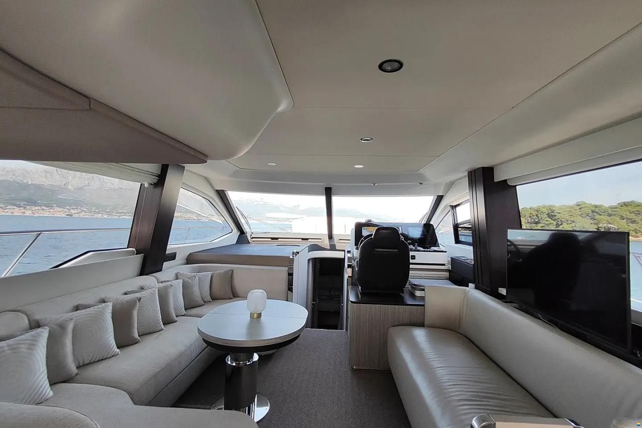 Azimut Fly 55
