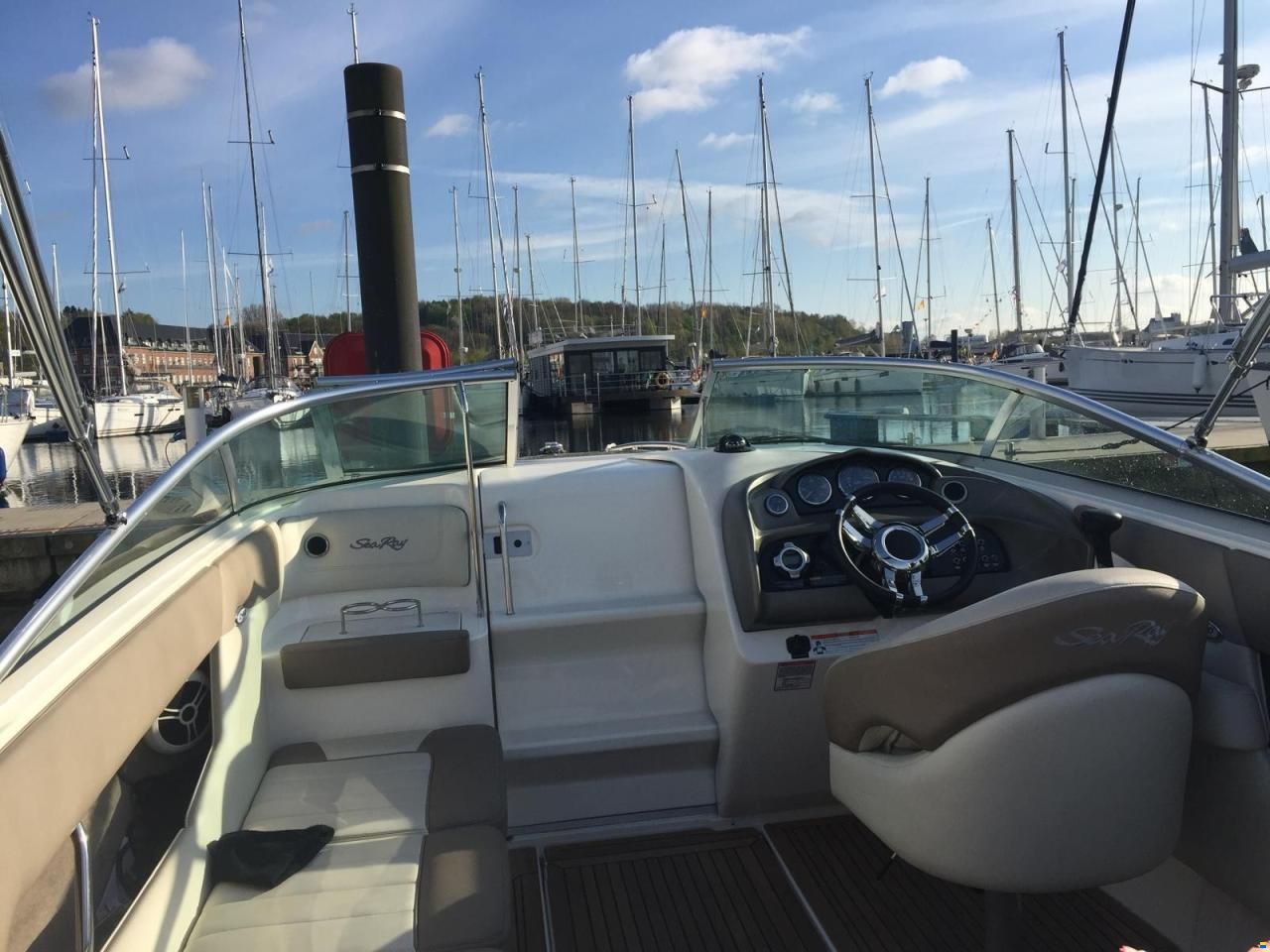 Sea Ray 240 SSE Limited Edition