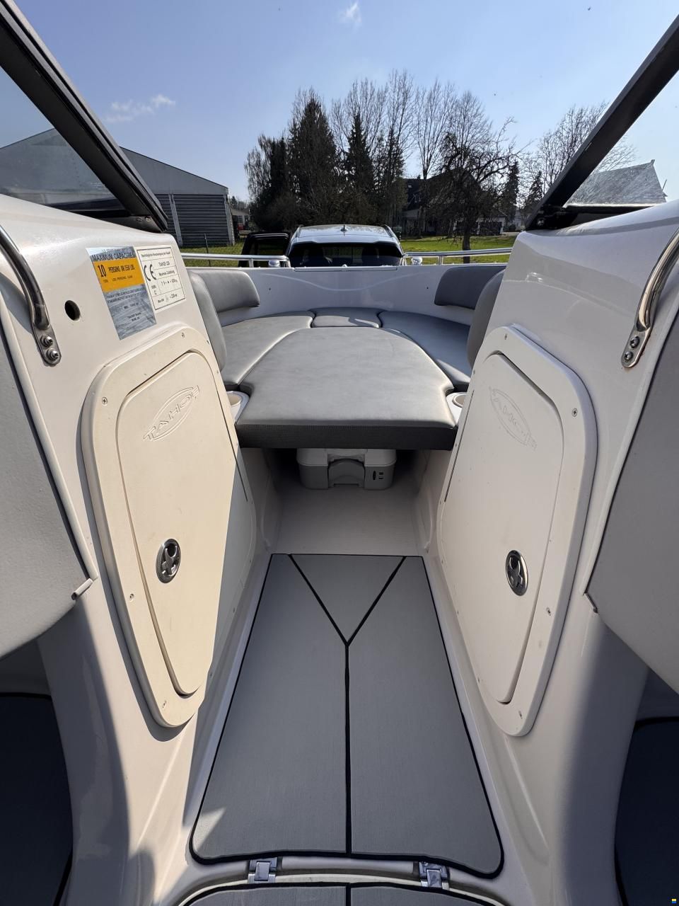 Tahoe Q8i