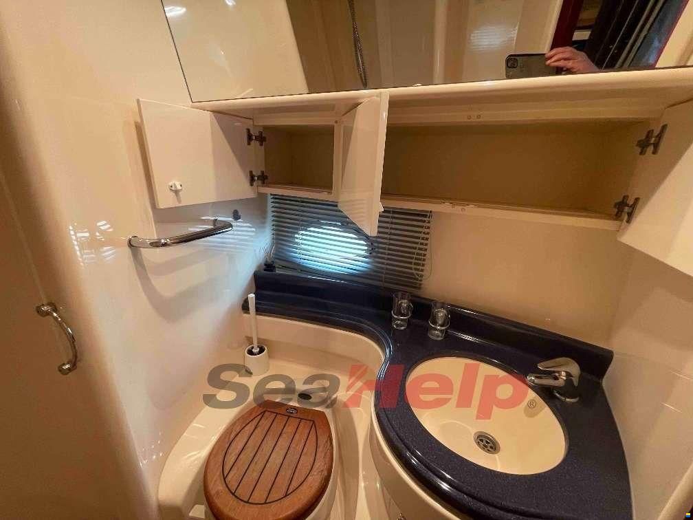 Azimut 46