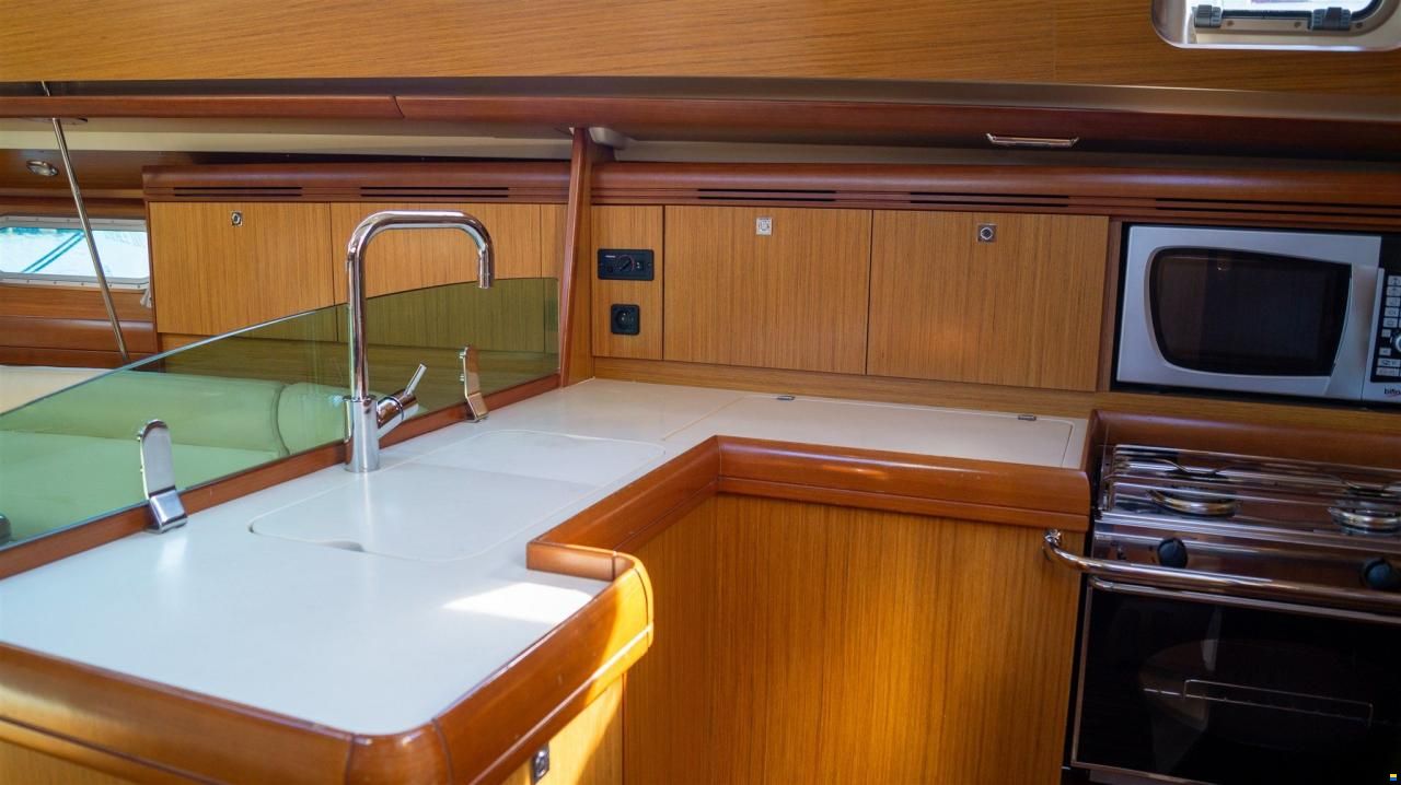 Jeanneau Sun Odyssey 42DS