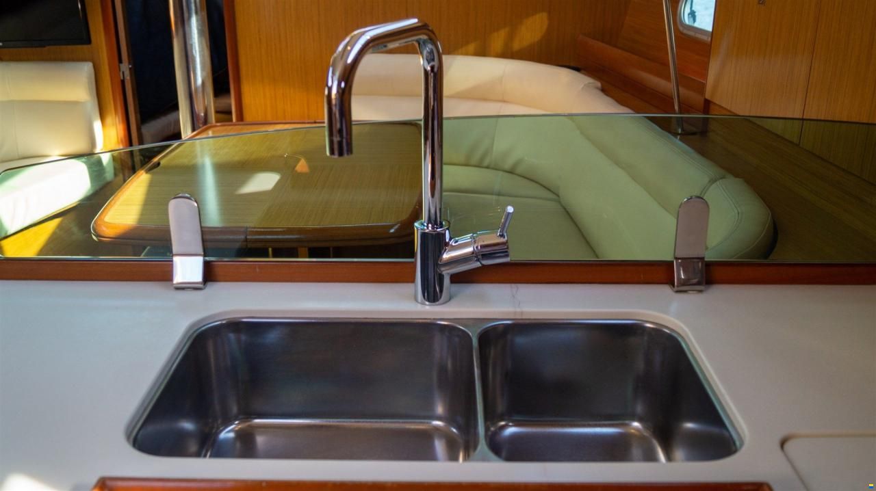 Jeanneau Sun Odyssey 42DS