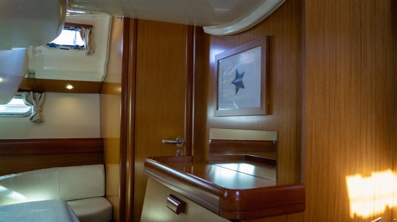 Jeanneau Sun Odyssey 42DS