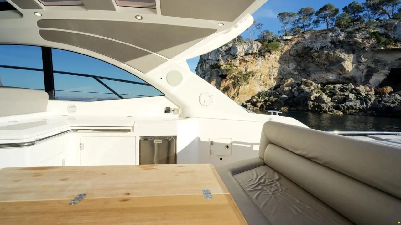 Sunseeker San Remo