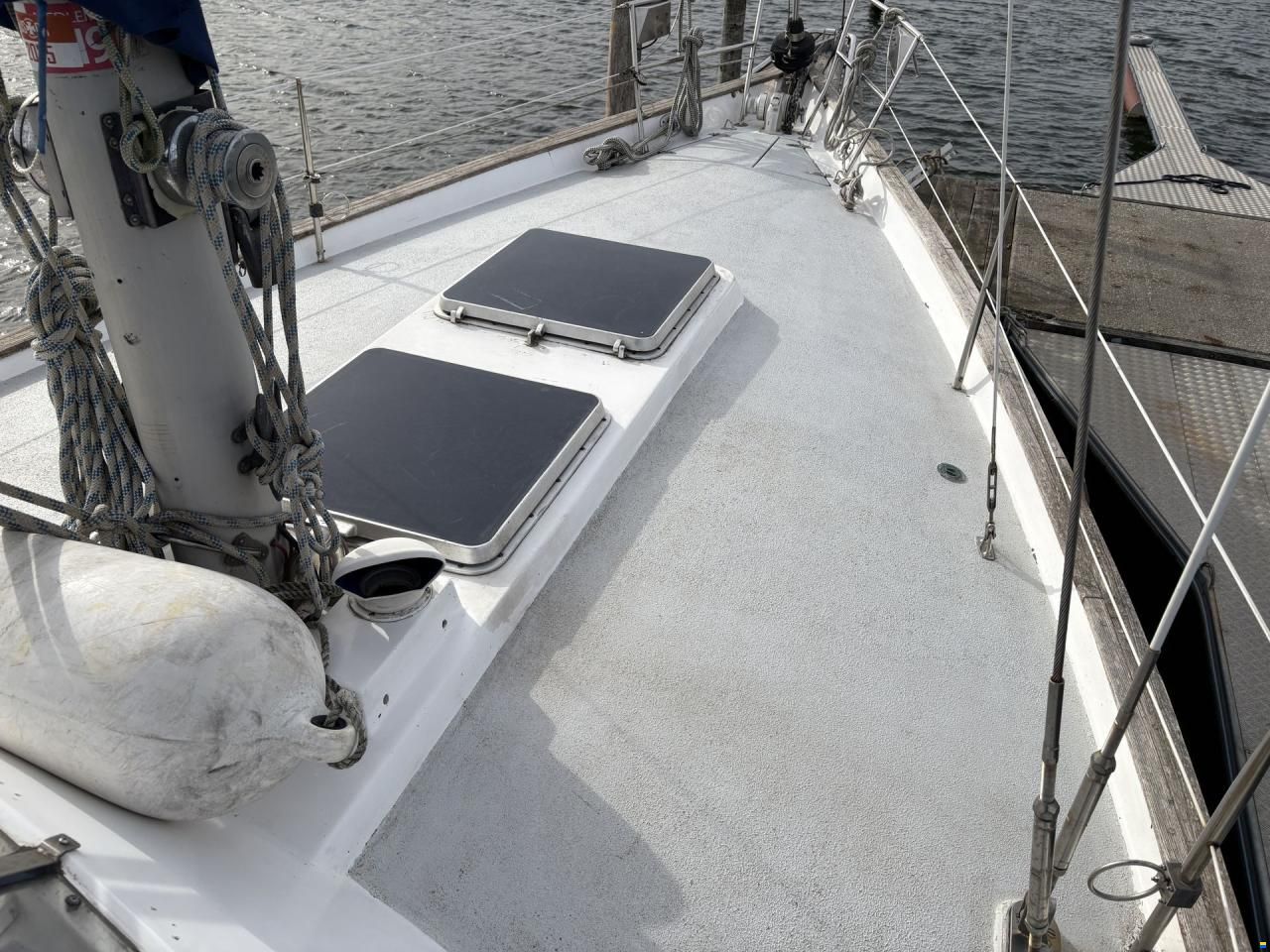 Amphora 38