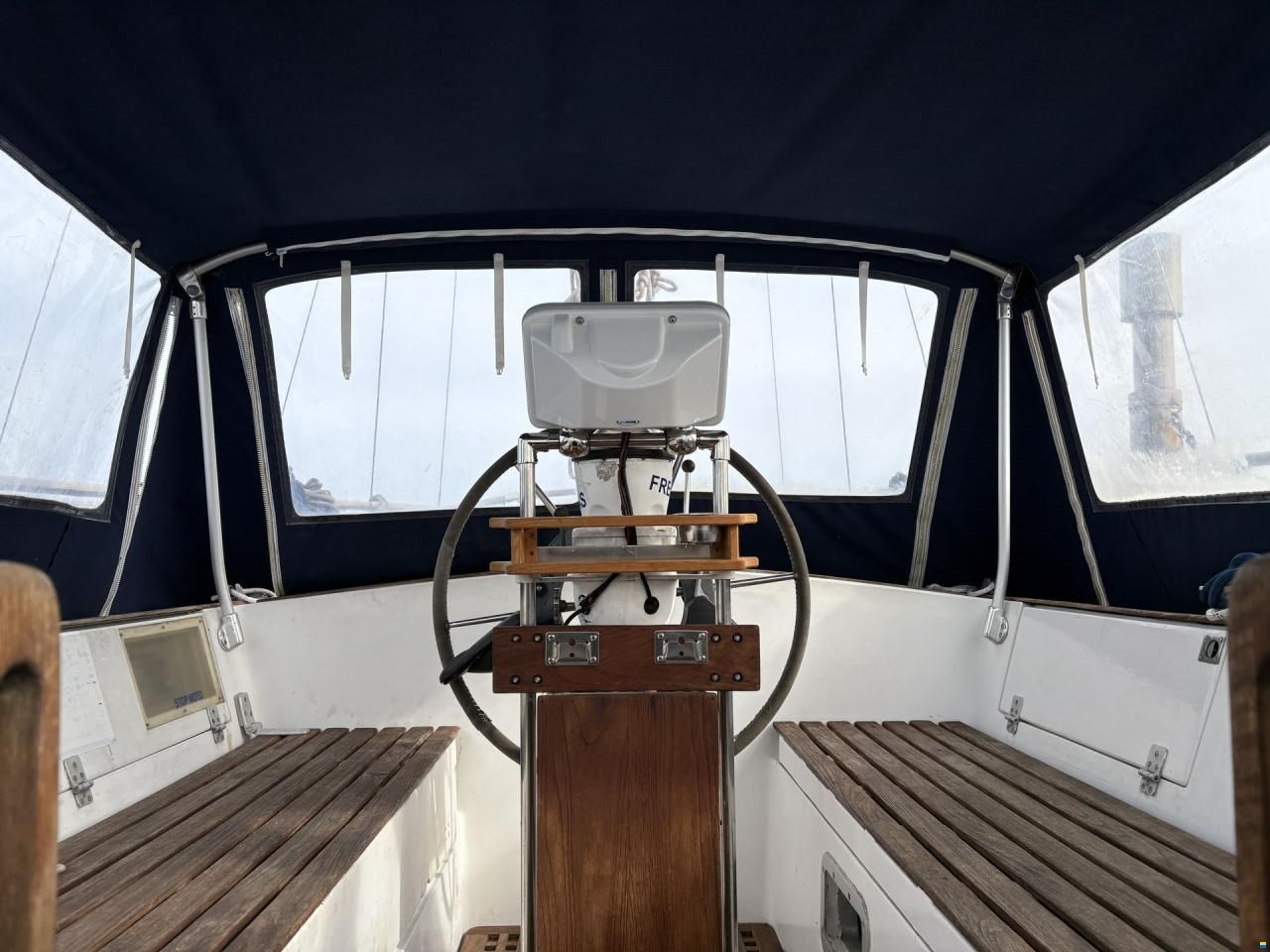 Amphora 38