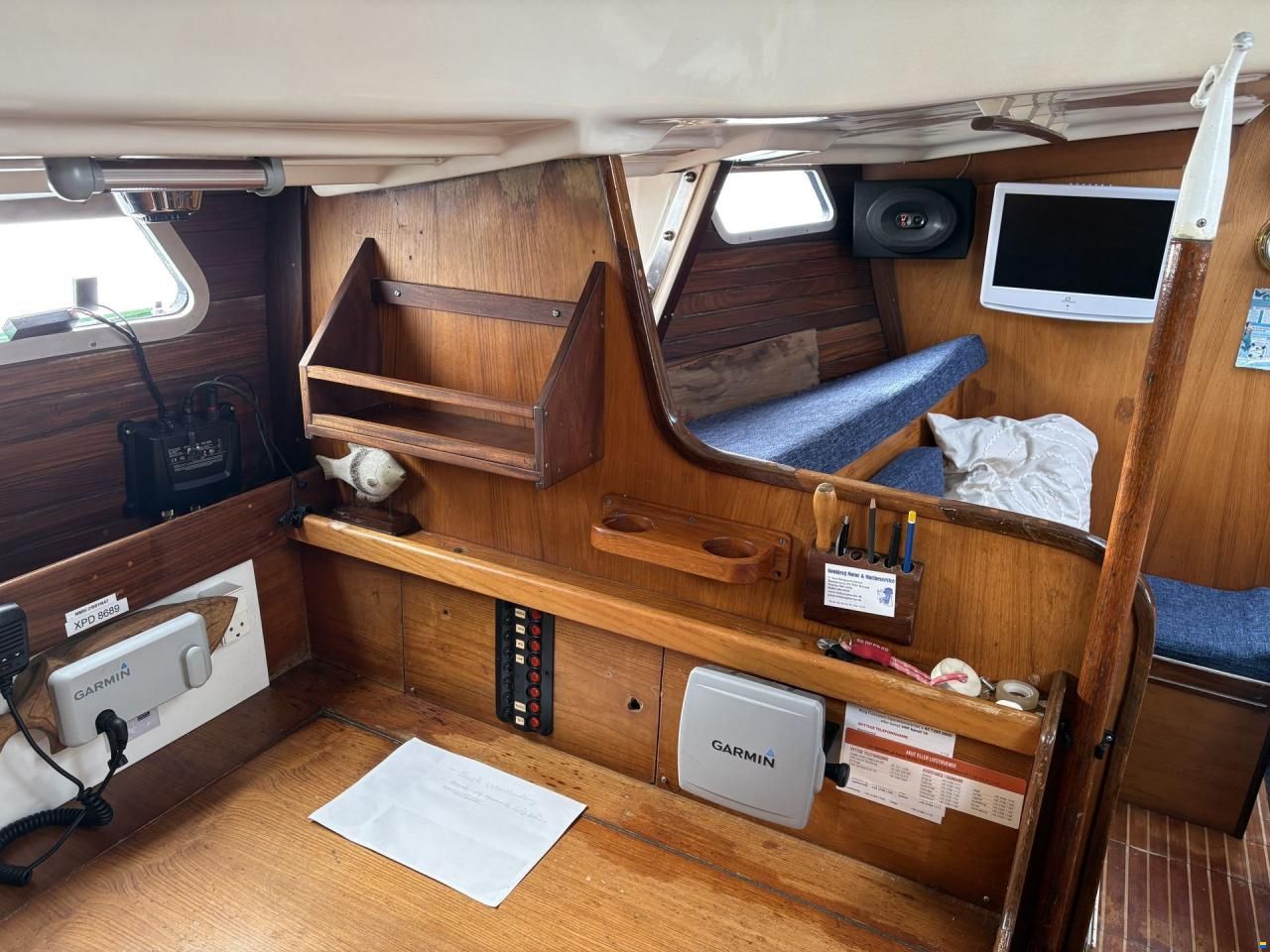 Amphora 38
