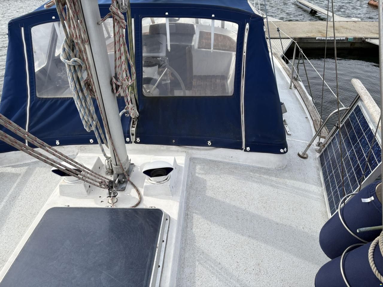 Amphora 38