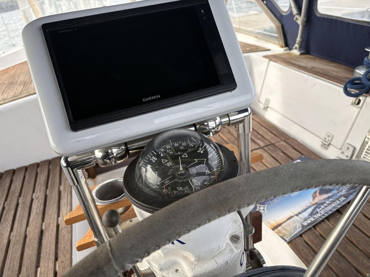 Amphora 38