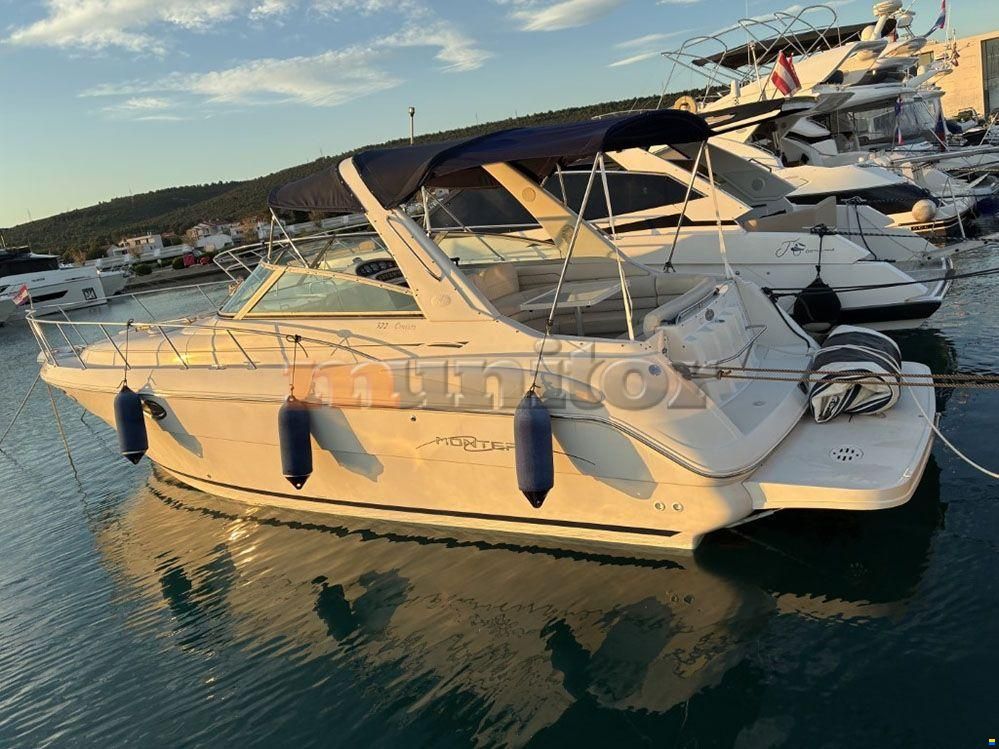 Monterey 322 CR