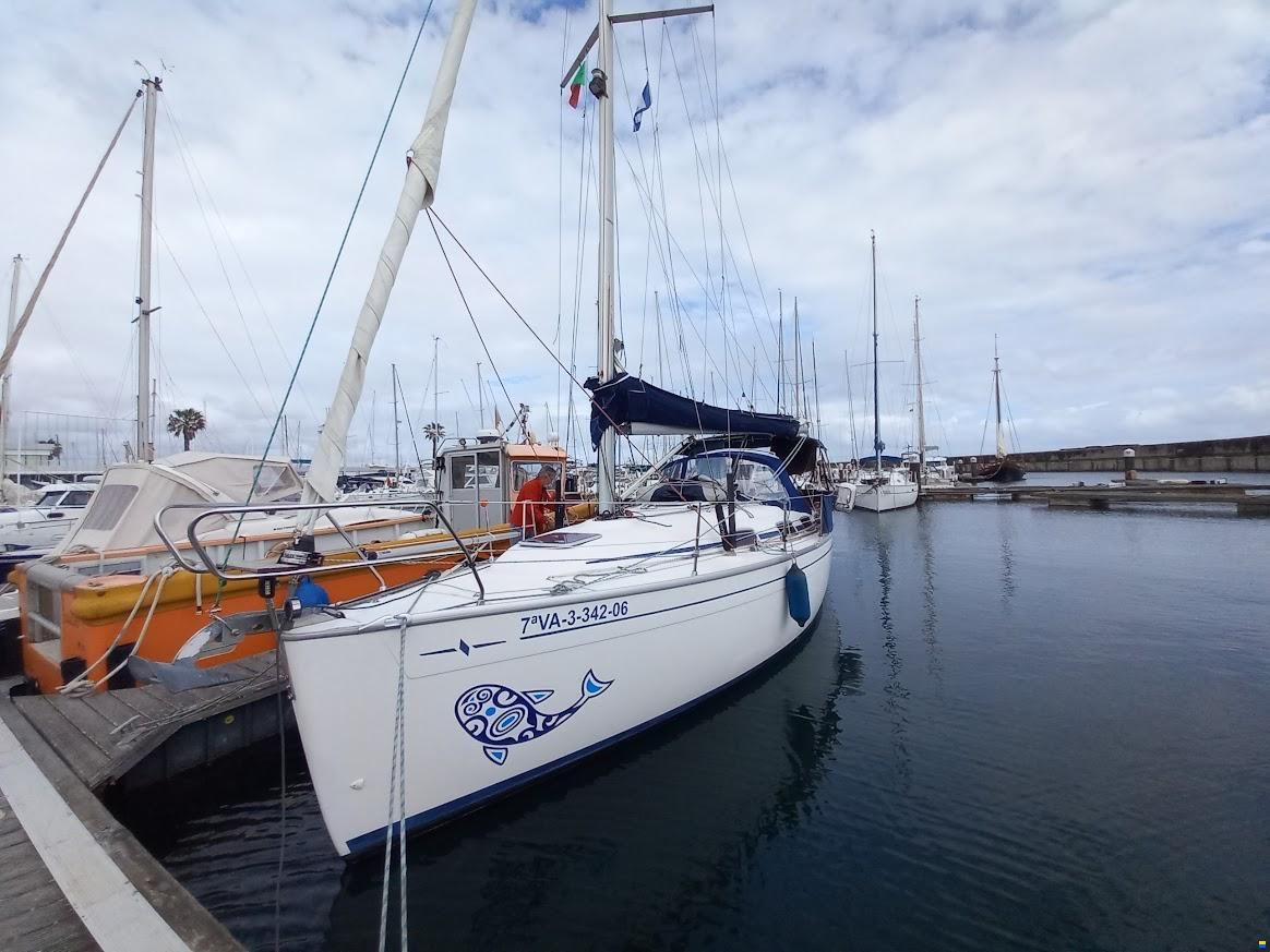 Bavaria 30 cruiser