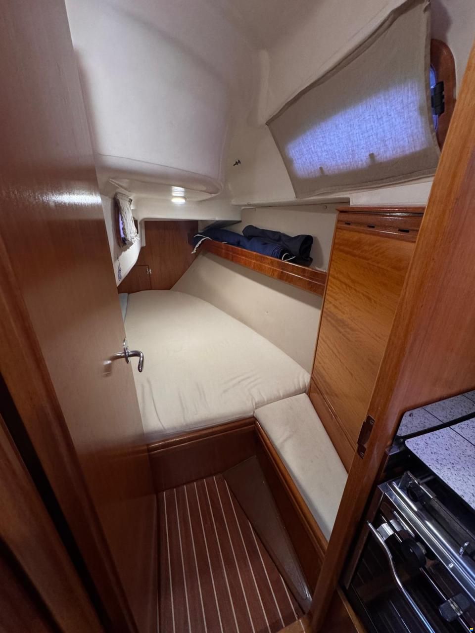 Bavaria 30 cruiser