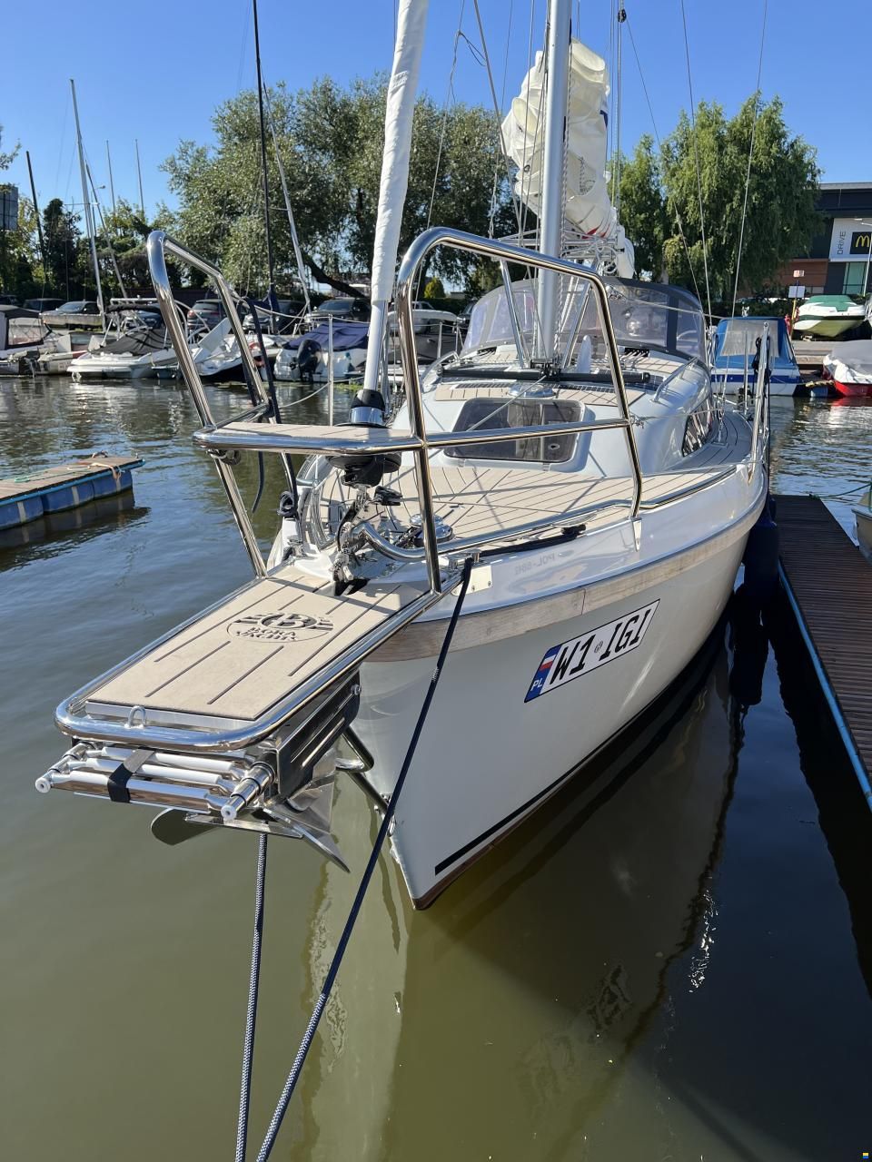 Bora 838 BS