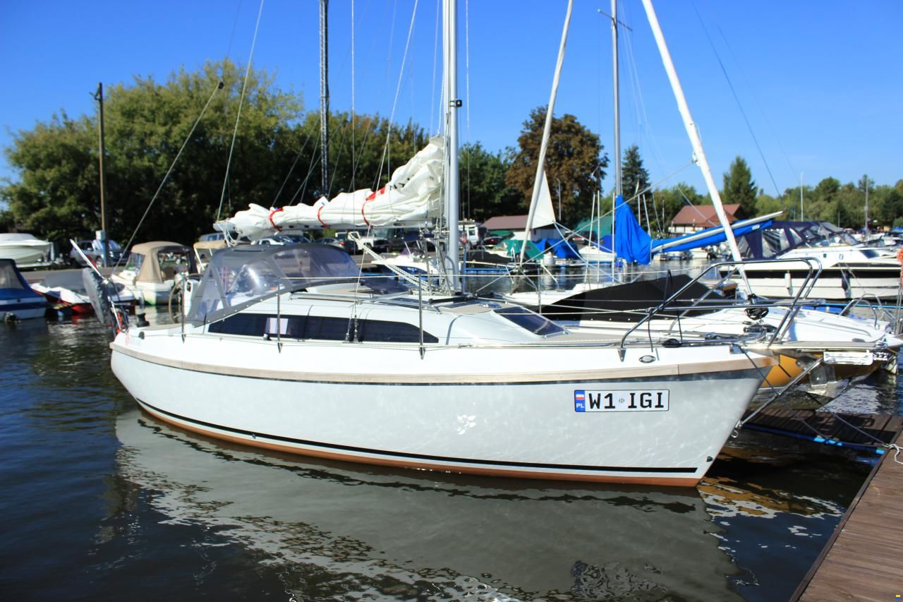 Bora 838 BS