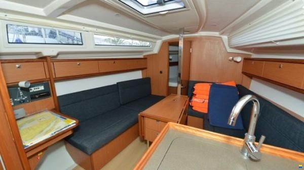 Bavaria 33 Cruiser