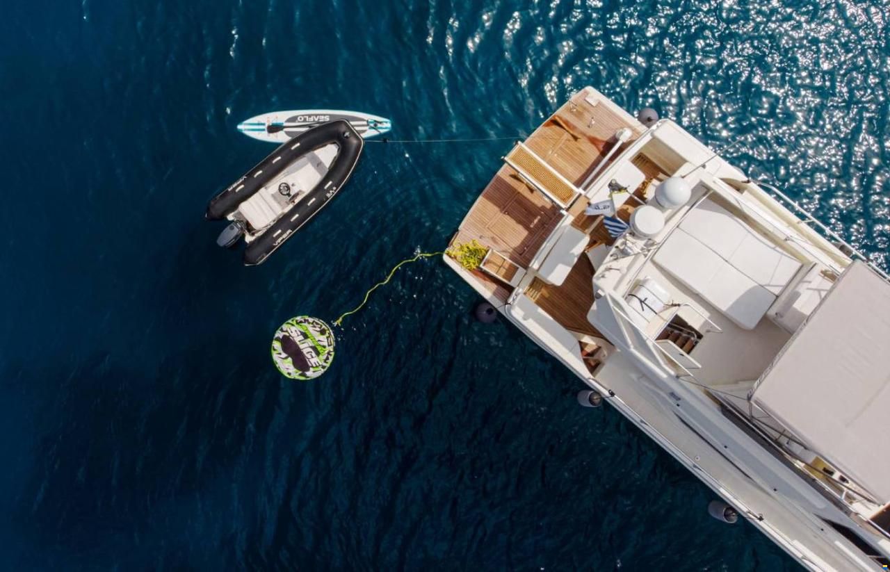 Ferretti 165 FLY