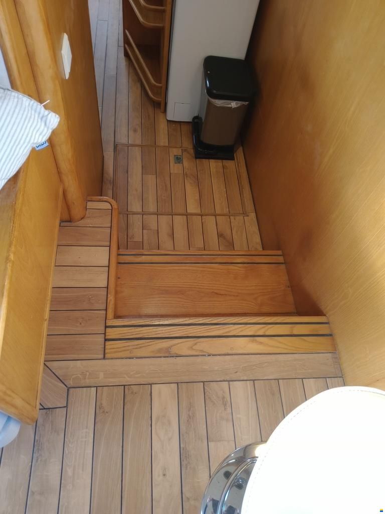 B. van den Hoven One-off