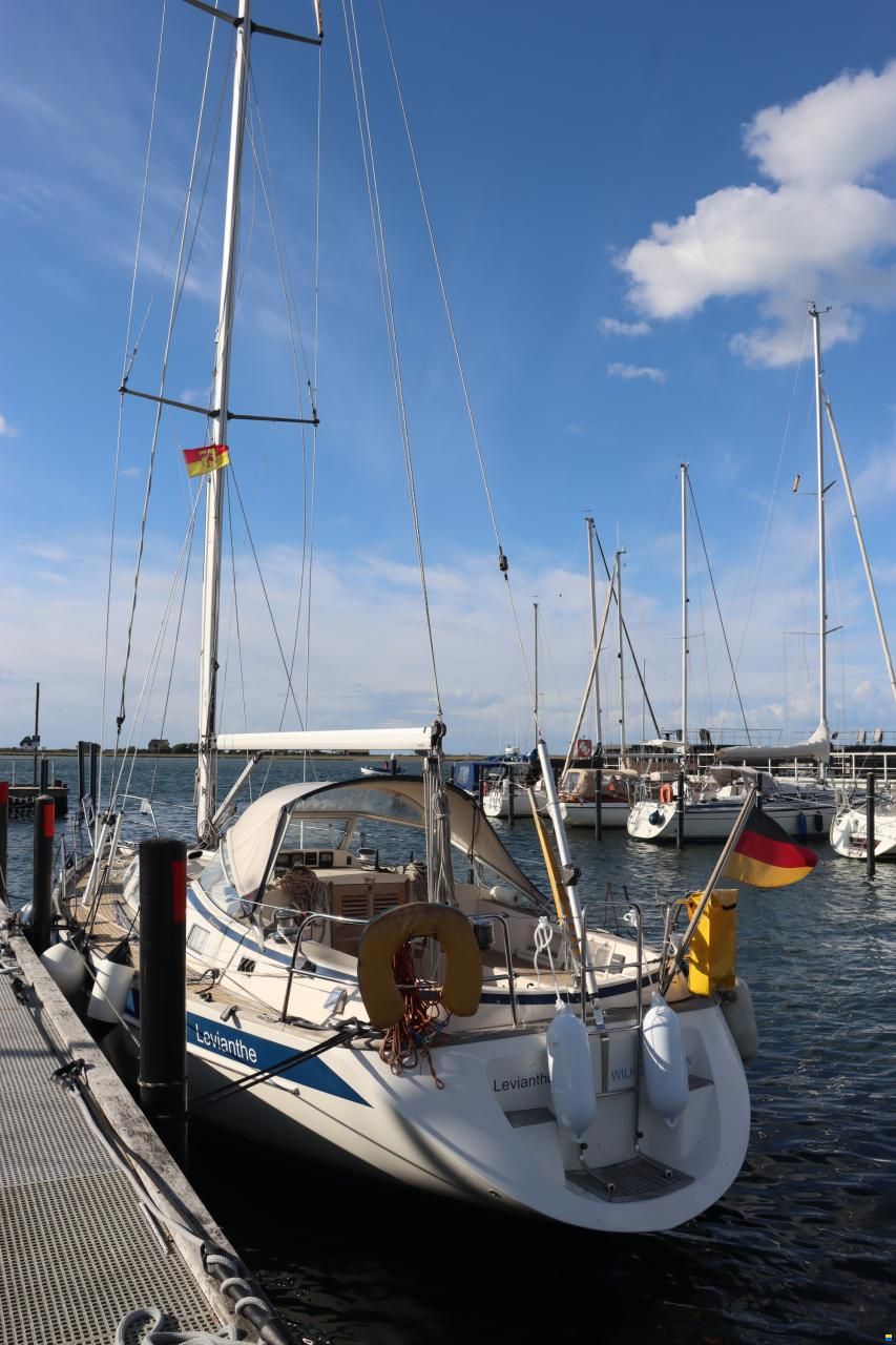 Hallberg-Rassy 34