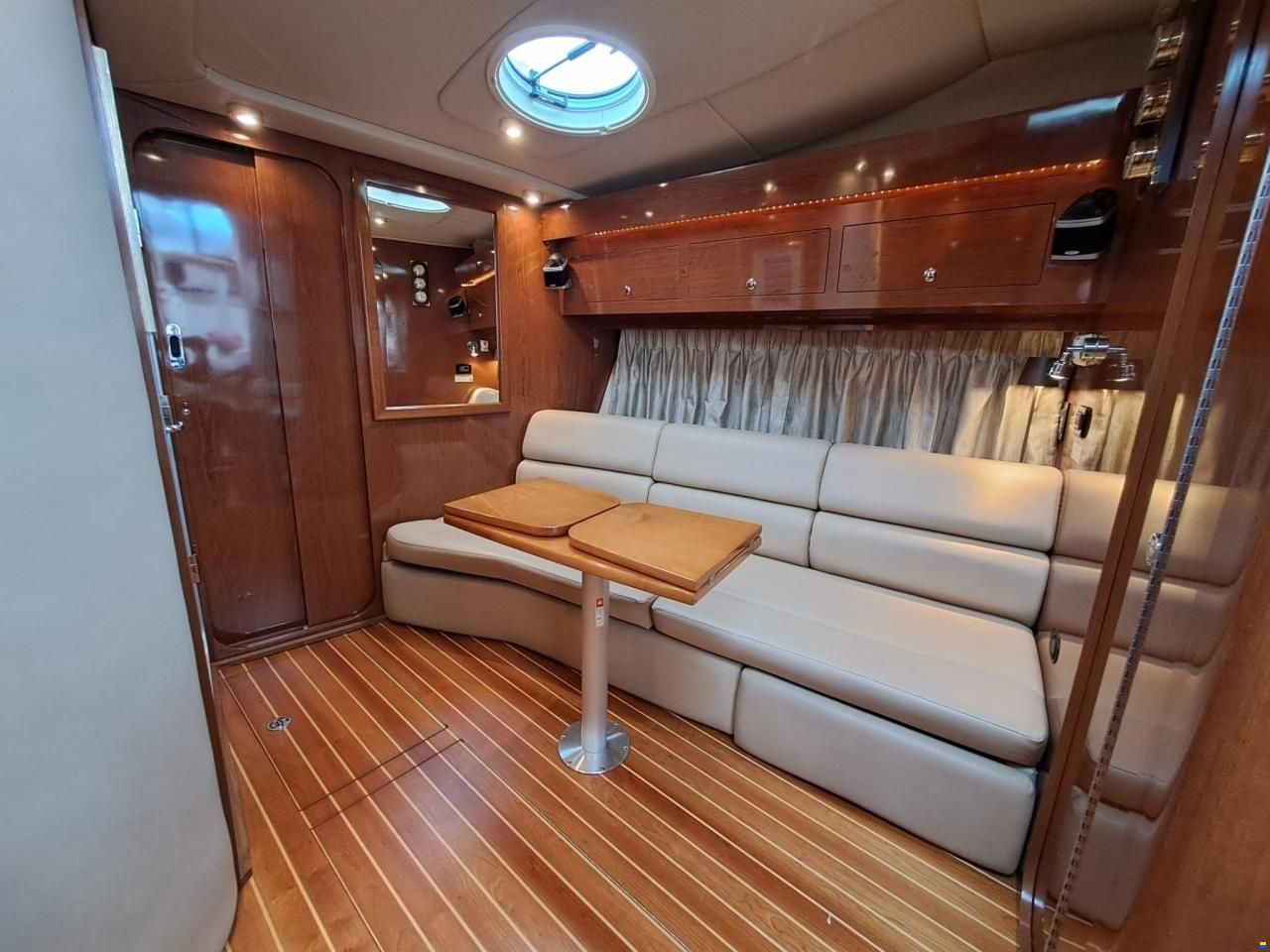 Regal 3760 HT