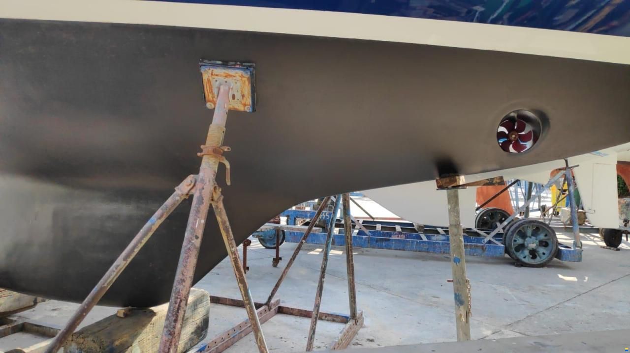 Hallberg-Rassy Mistral 33