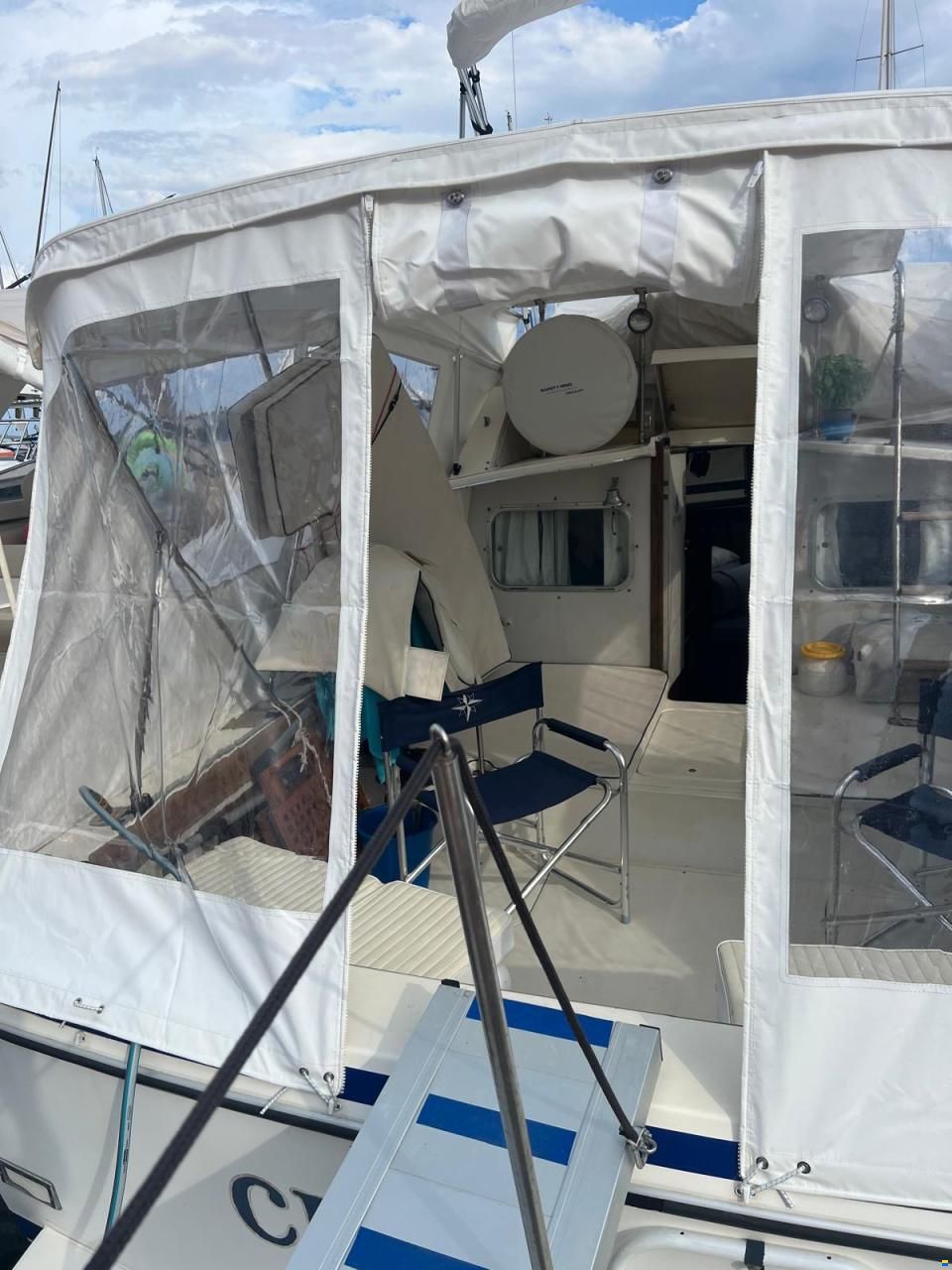 Bertram 28 Fly