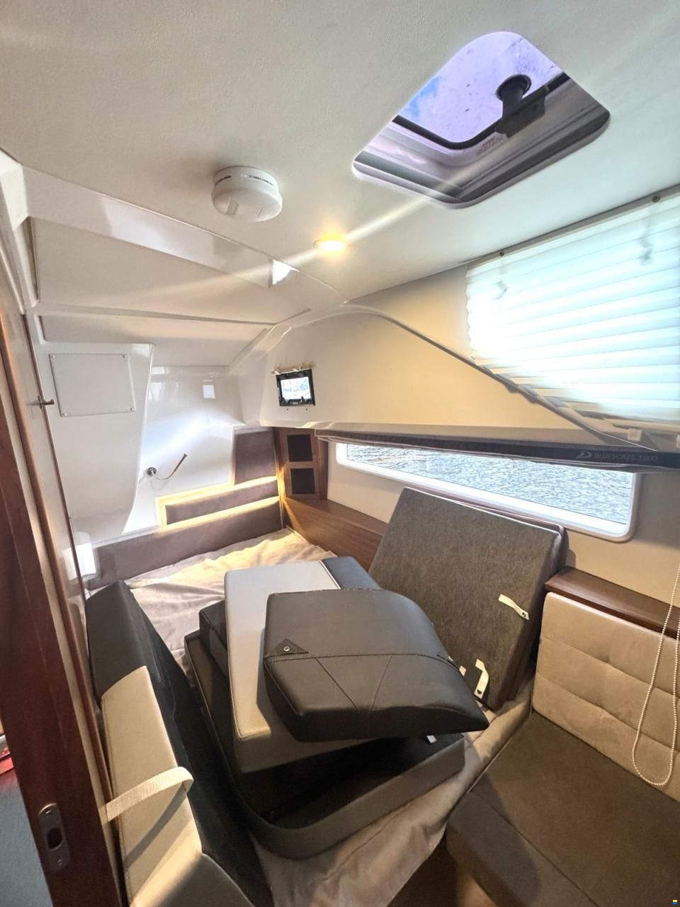 Delphia 1200 Blue Escape Flybridge