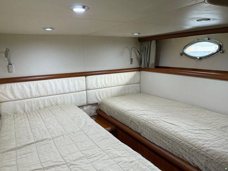 Sunseeker Predator 61