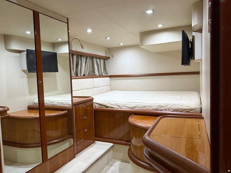 Sunseeker Predator 61