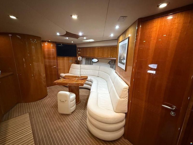 Sunseeker Predator 61