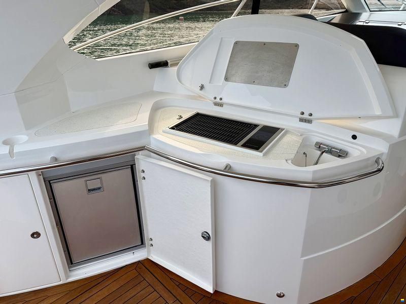 Sunseeker Portofino 47