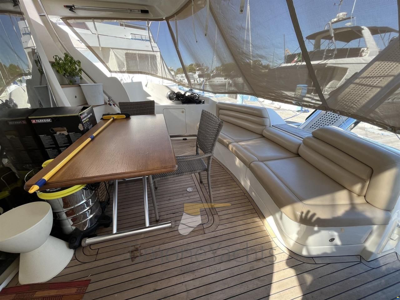 Aicon 56' Fly Bridge