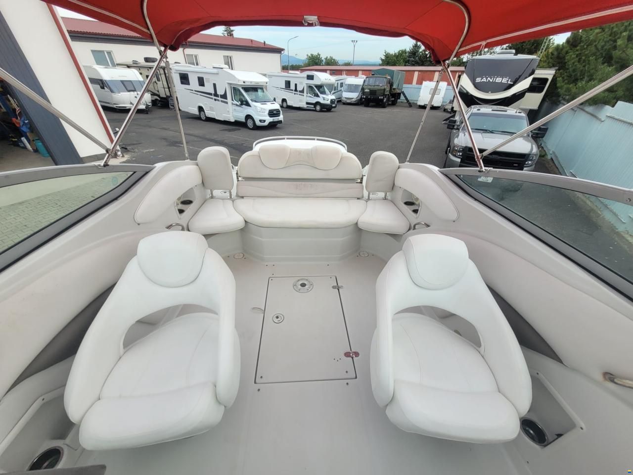 Crownline 260LS