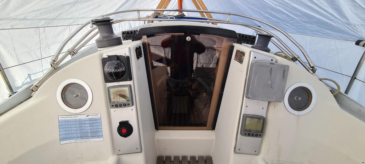 Dehler 28