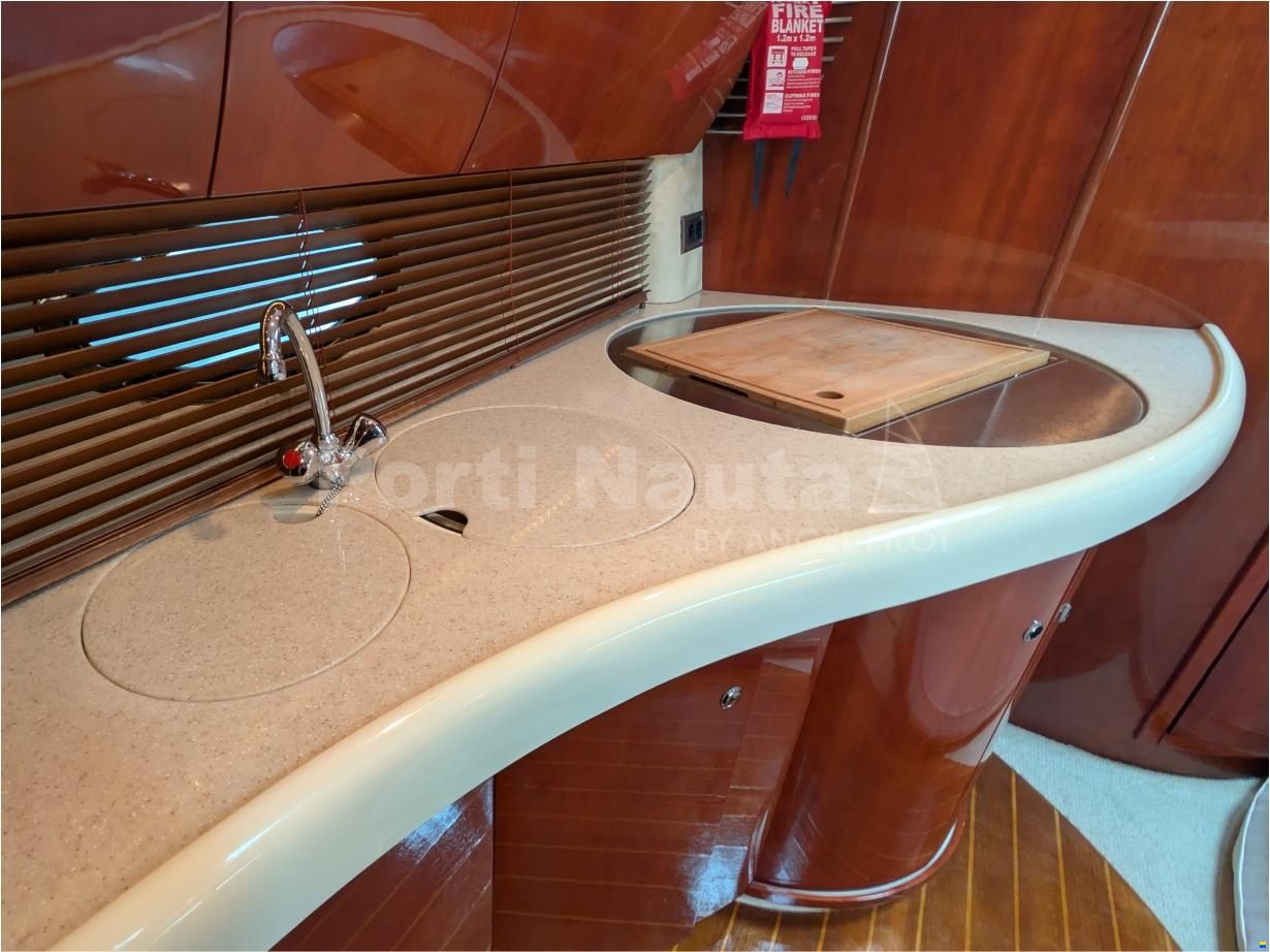 Fairline Targa 43