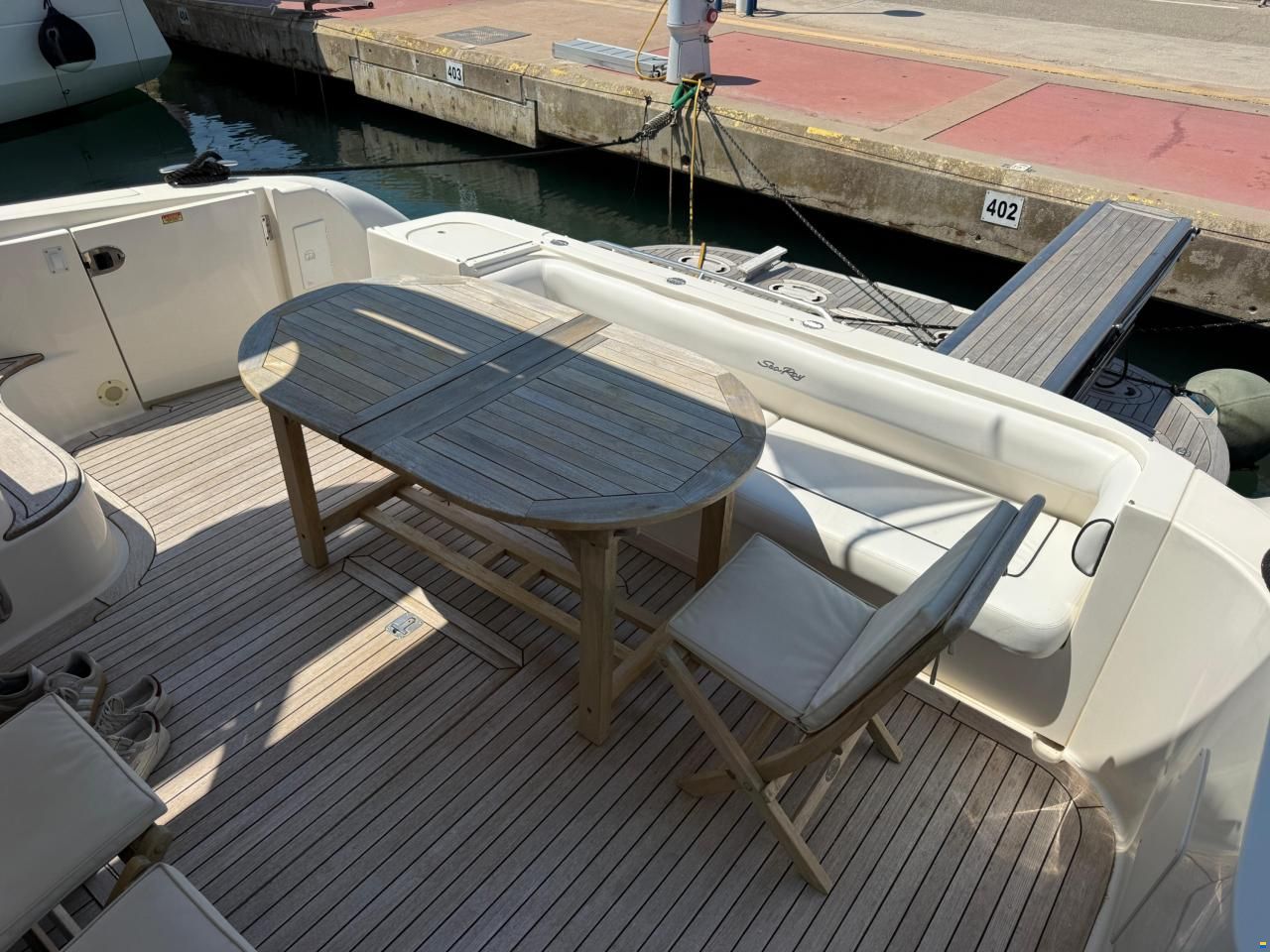 Sea Ray 58 Sedan Bridge