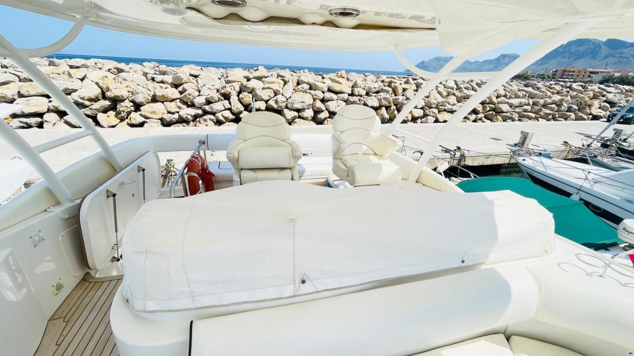 Sea Ray 58 Sedan Bridge