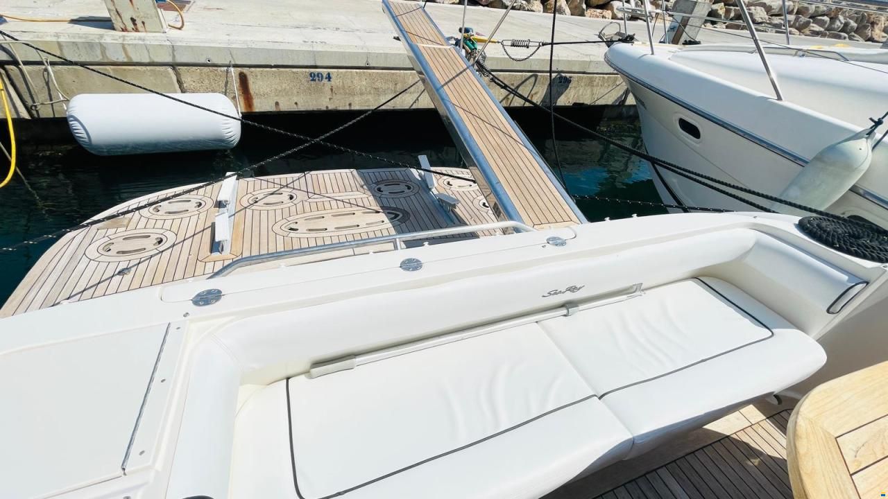 Sea Ray 58 Sedan Bridge