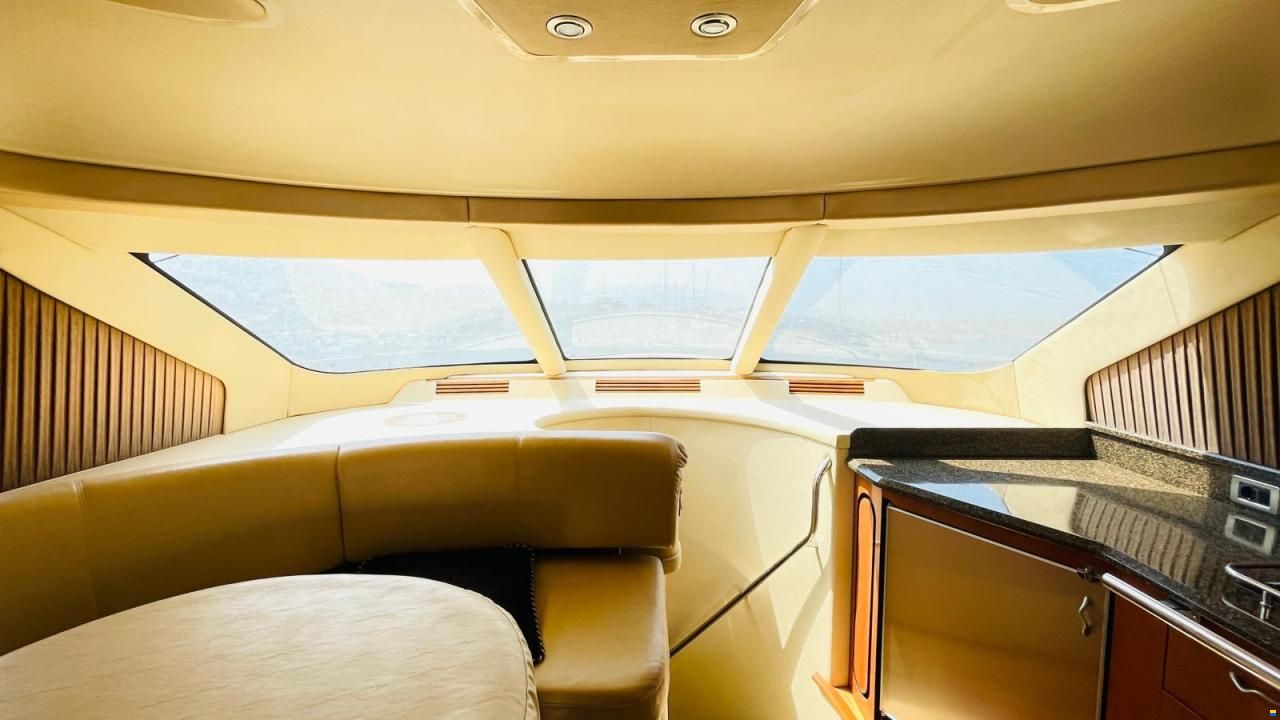 Sea Ray 58 Sedan Bridge