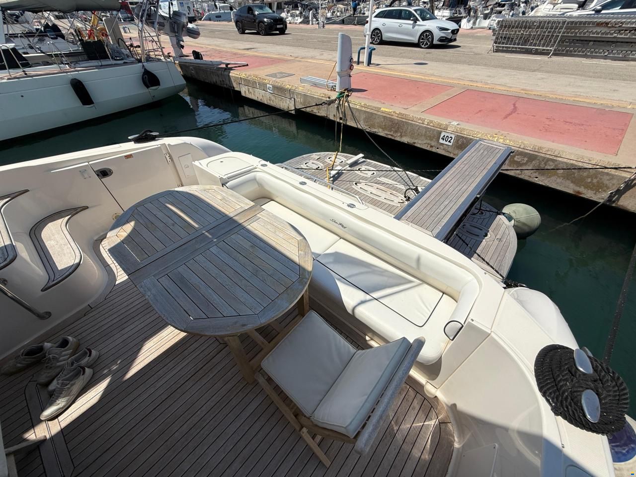 Sea Ray 58 Sedan Bridge