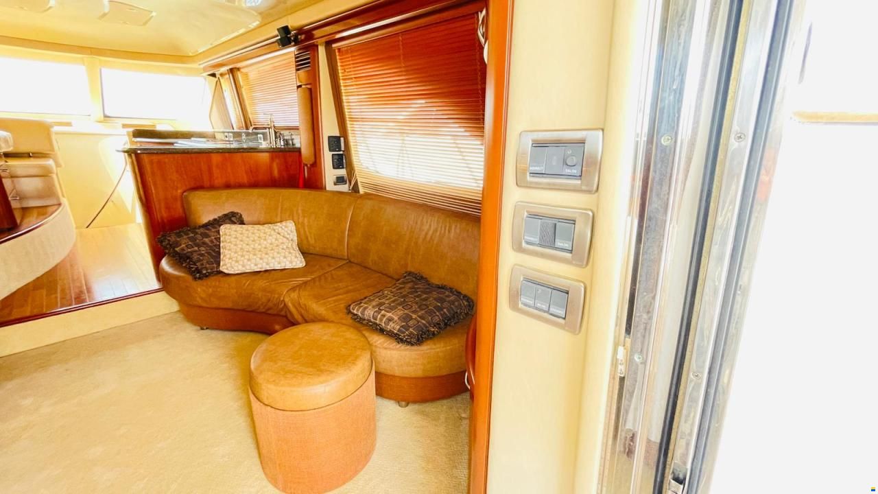 Sea Ray 58 Sedan Bridge