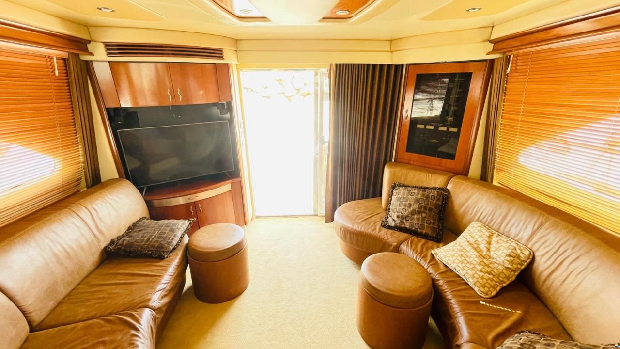 Sea Ray 58 Sedan Bridge