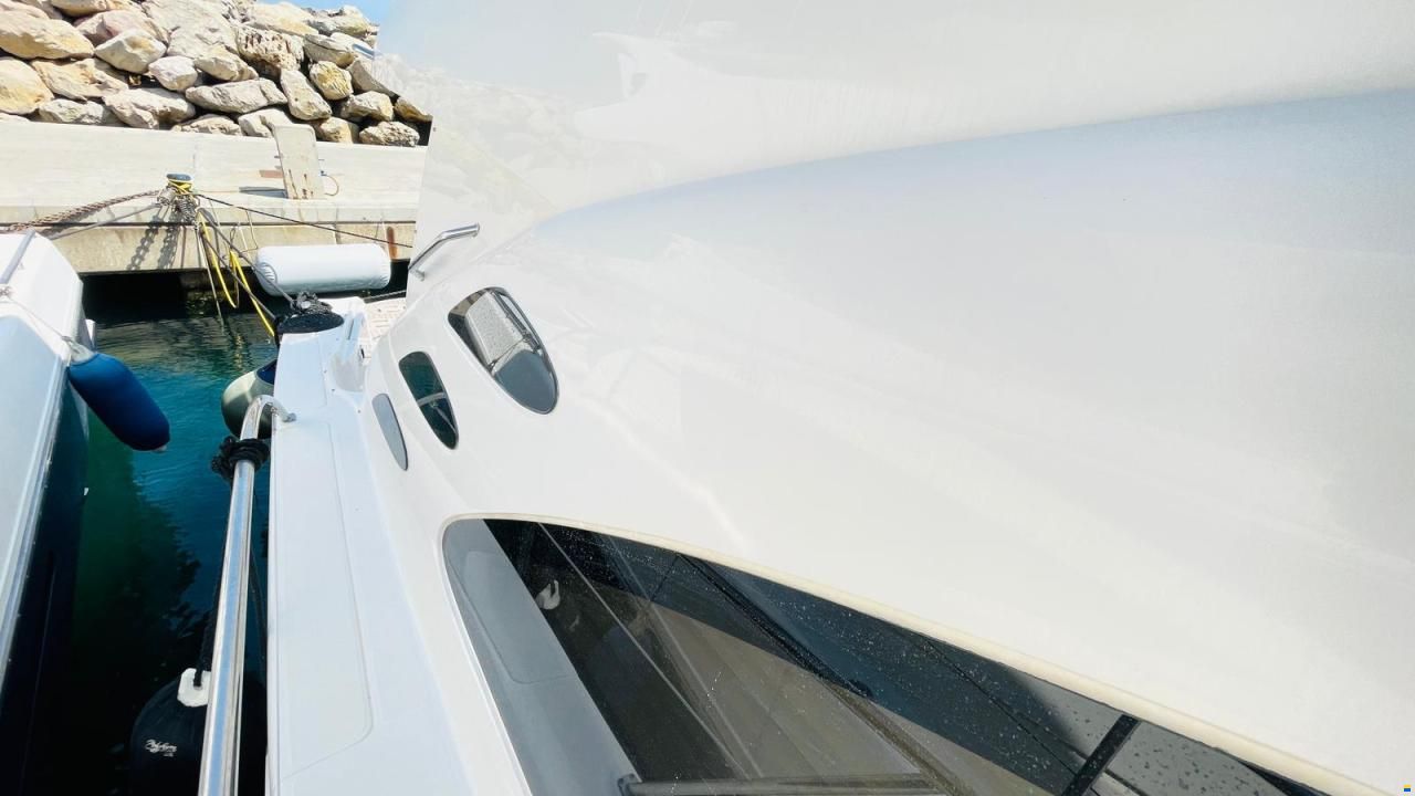Sea Ray 58 Sedan Bridge