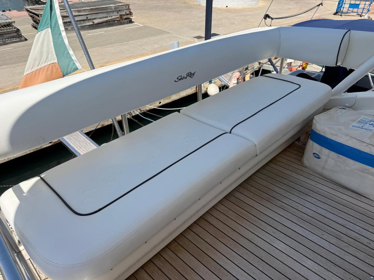 Sea Ray 58 Sedan Bridge