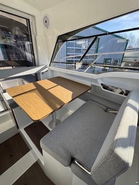 Beneteau Antares 8 OB