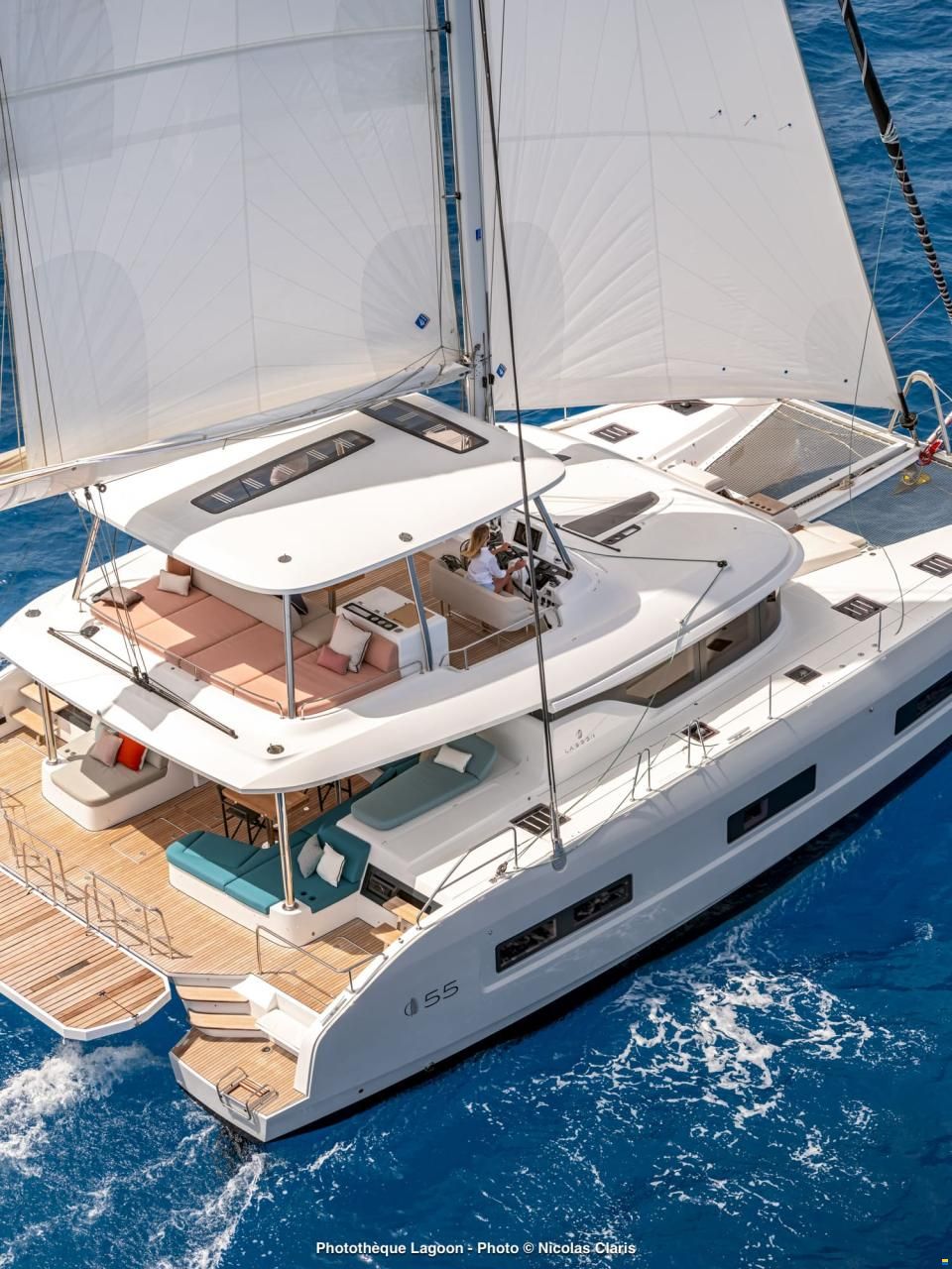 Lagoon 55