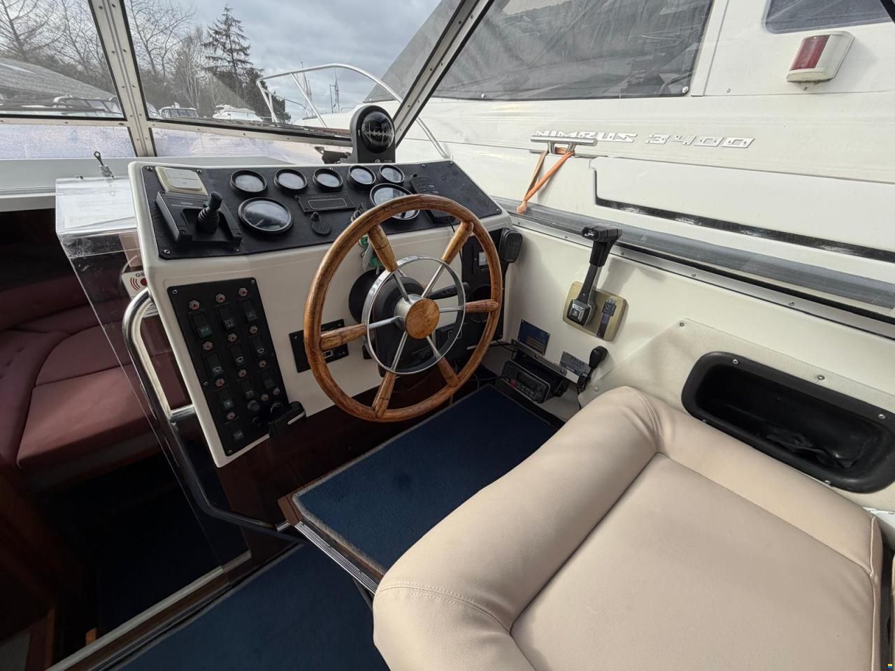 Polar Boats 28 Explorer
